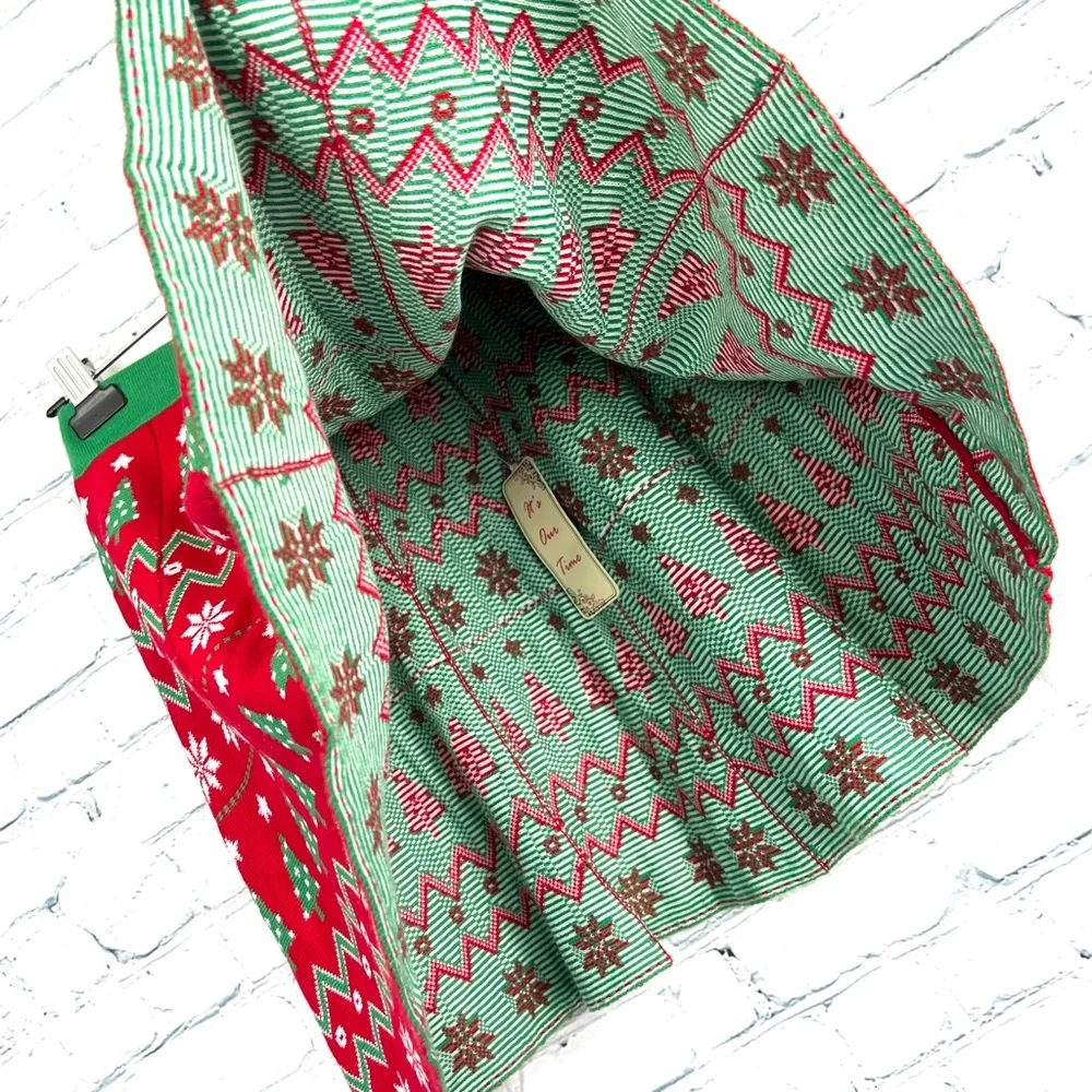 🎄NWT🤩 |•IT'S OUR TIME•| Cute Knit Flare Christmas Skirt